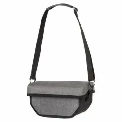 Agu Shelter Clean Styrtaske Vandtæt Grå 7 Agu Shelter Clean Styrtaske Vandtæt Grå -Cykeltasker Salg Agu Shelter Clean Styrtaske vandtaet 1605881757 02